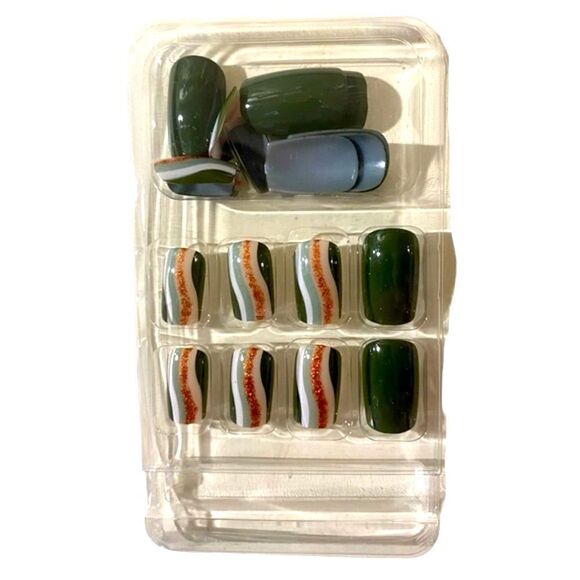 Green and Gold Wavy Gel Press On Nails Medium Square 24 pc - Picture 5 of 8